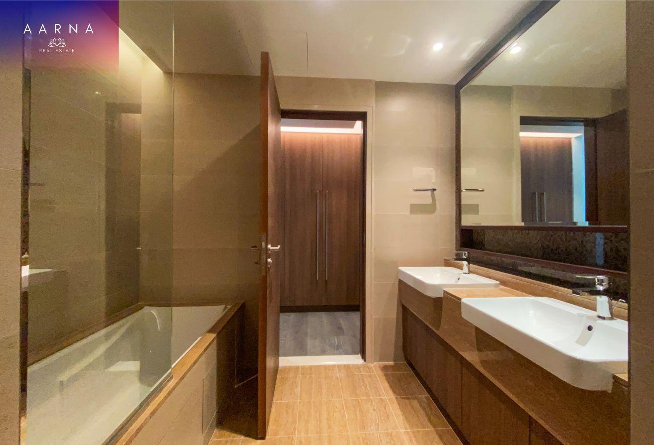 Premium lifestyle | 4BR+Maid Penthouse | Burj View photo 23