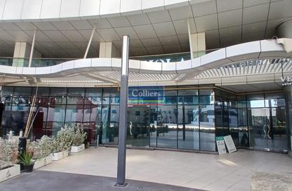 Retail - Studio for rent in Al Jimi Avenue - Al Khalidiya - Abu Dhabi