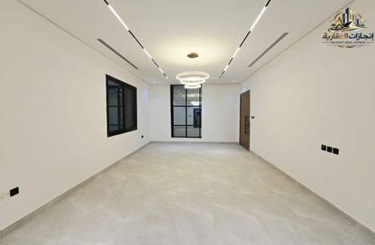 Villa - 5 - 7 for sale in Al Zaheya Gardens - Al Zahya - Ajman