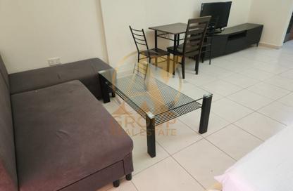Apartment - Studio - 1 Bathroom for rent in Building IC1-EMR-24 - Emirates Cluster - International City - Dubai