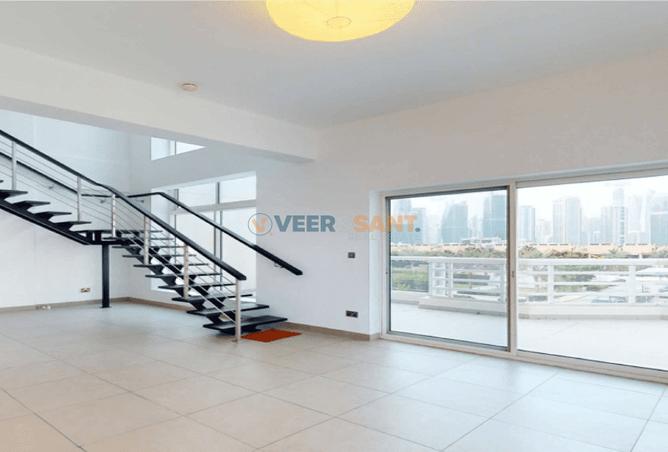 Dubai Marina Skyline and Open Lake View | Spacious 3BR Ensuite Duplex + Maid's Room photo 2