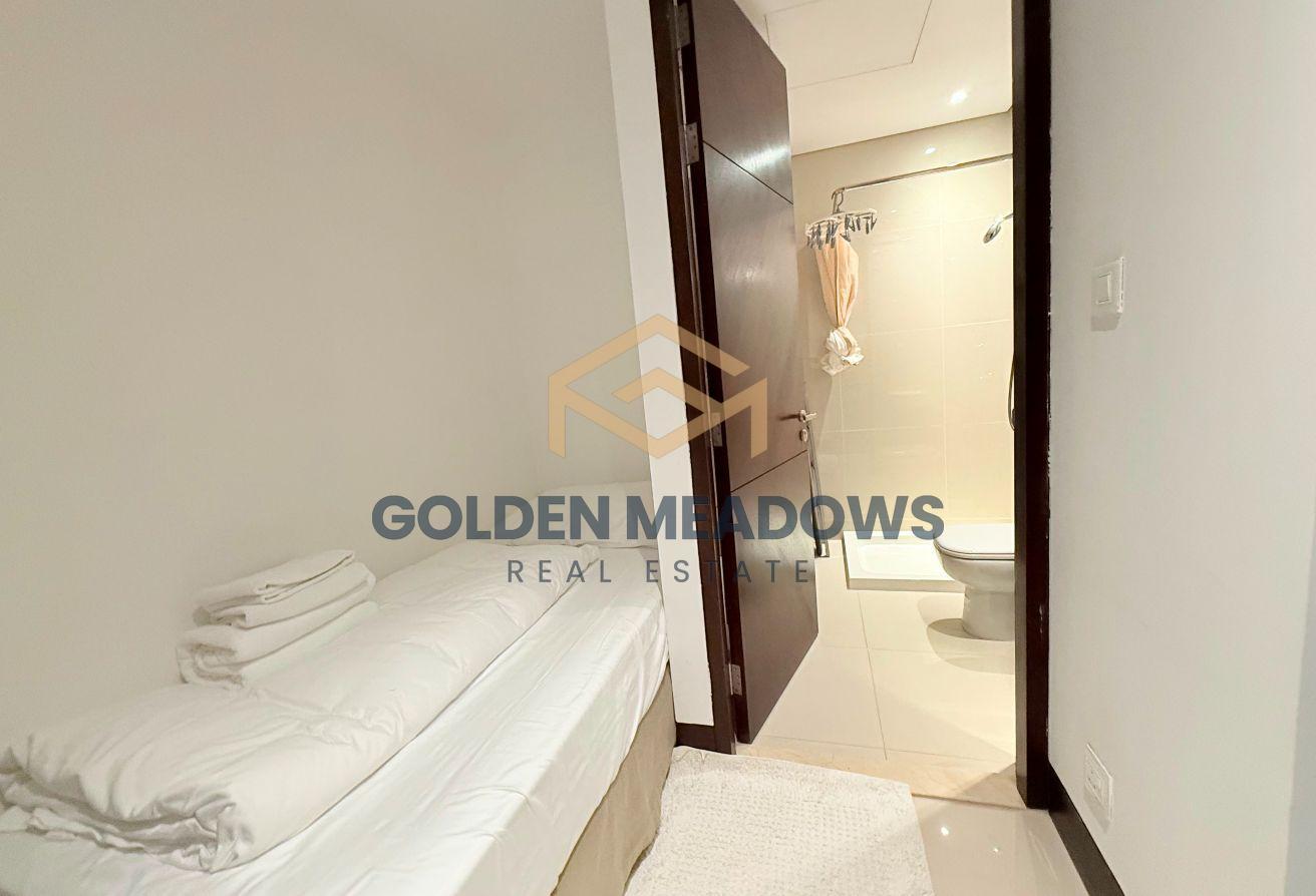 Luxury 3Bed+Maid | Burj View | Sky View photo 12