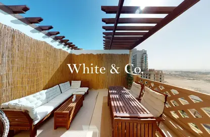 Apartment - 2 Bedrooms - 2 Bathrooms for sale in Tanaro - The Views - Dubai