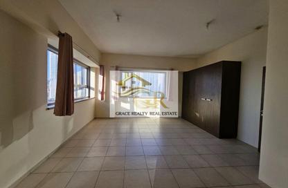 Apartment - 1 Bedroom - 1 Bathroom for sale in Executive Tower B - Executive Towers - Business Bay - Dubai