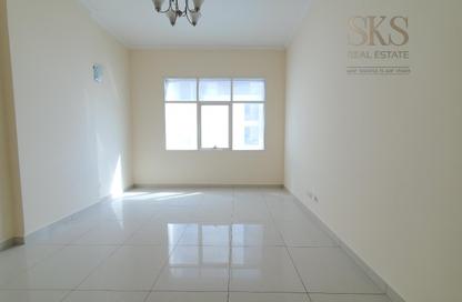 Apartment - 1 Bedroom - 2 Bathrooms for rent in Metro Building - Al Barsha 1 - Al Barsha - Dubai Apartment - 1 Bedroom - 2 Bathrooms for rent in Metro Building - Al Barsha 1 - Al Barsha - Dubai
