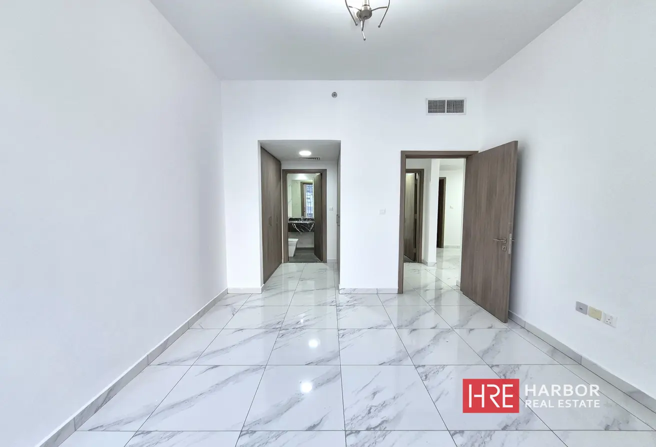 135641870 - Property Main Image