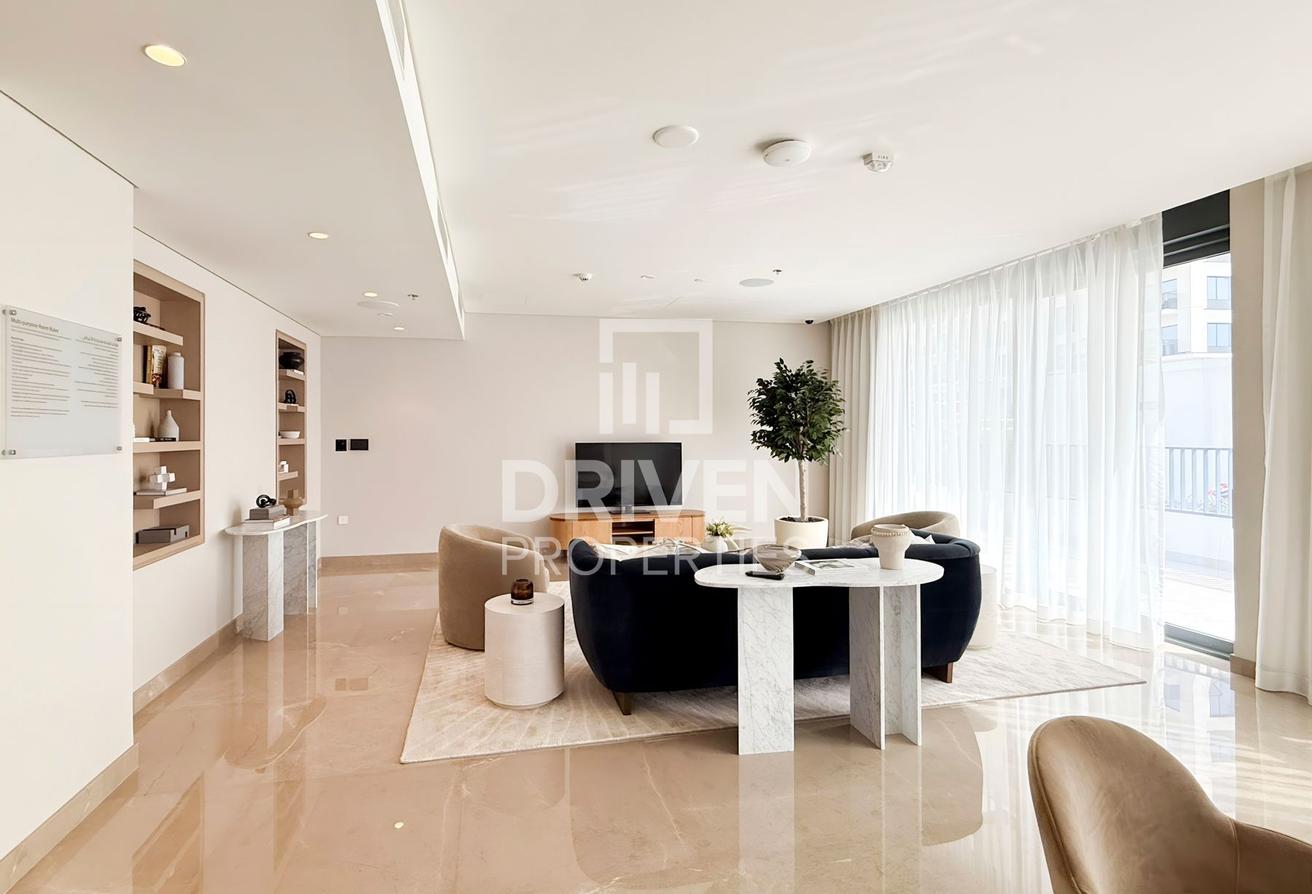Pool and Villa Views | Furnished | Chiller Free photo 13