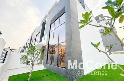 فيلا - 4 غرف نوم - 5 حمامات للبيع في مروة هومز 4 - الضاحية 10 - قرية جميرا الدائرية - دبي