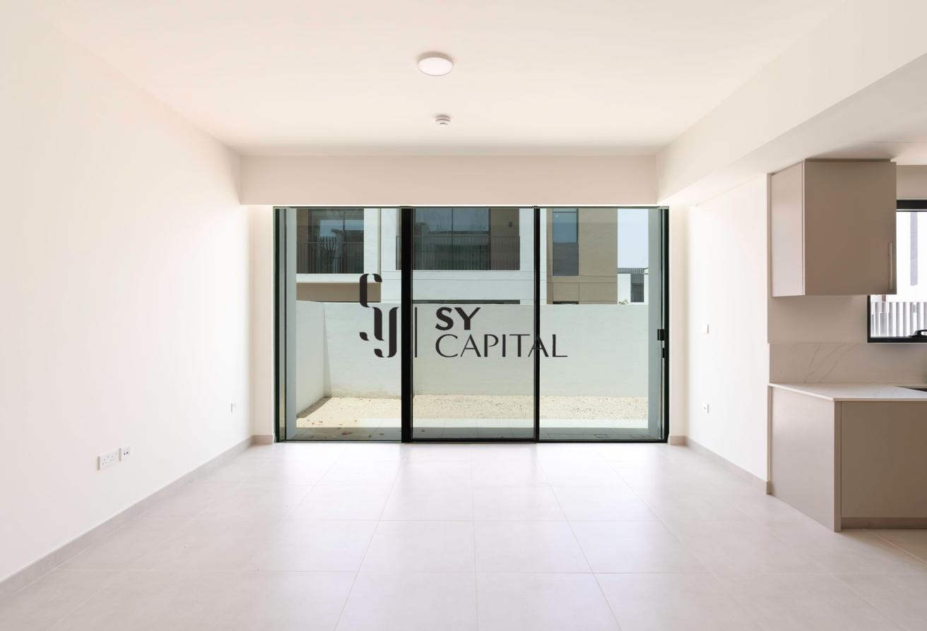 Corner Unit | Close To Community Centre | Big Plot photo 8