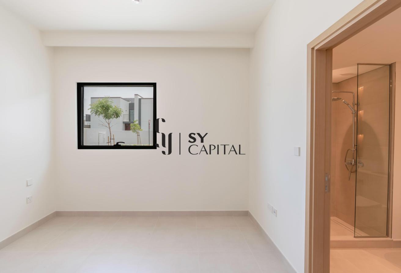 Corner Unit | Close To Community Centre | Big Plot photo 12