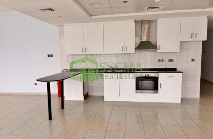 Apartment - 1 Bedroom - 2 Bathrooms for rent in Lake View Tower - JLT Cluster B - Jumeirah Lake Towers - Dubai