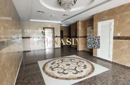 عمارة بالكامل - 8 غرف نوم - 8 حمامات للبيع في أبراج الراشدية - الراشدية - عجمان وسط المدينة - عجمان