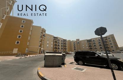 شقة - 1 حمام للبيع في اي سي 1- اماراتي - 23 - طراز إماراتي - المدينة العالمية - دبي شقة - 1 حمام للبيع في اي سي 1- اماراتي - 23 - طراز إماراتي - المدينة العالمية - دبي