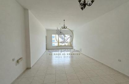 Apartment - 3 Bedrooms - 4 Bathrooms for rent in New Al Taawun Road - Al Taawun - Sharjah