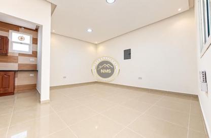 Apartment - 1 - 1 for rent in Al Mushrif Villas - Al Mushrif - Abu Dhabi