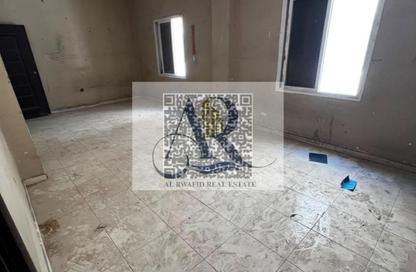 سكن عمال - استوديو - 8 حمامات للايجار في مبني علي موسى - الصجعة الصناعية - الصجعة - الشارقة سكن عمال - استوديو - 8 حمامات للايجار في مبني علي موسى - الصجعة الصناعية - الصجعة - الشارقة