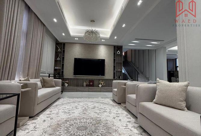 112730404 - Property Image 2