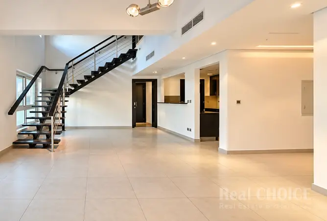 162323888 - Property Image 3