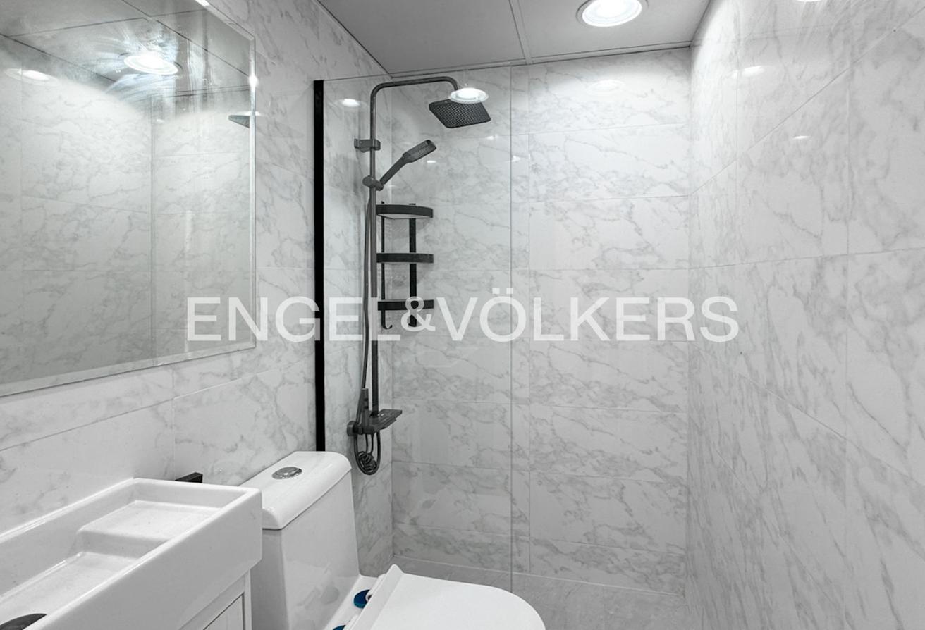 Available Now | Converted 4M | Fully Upgraded Throughout photo 14