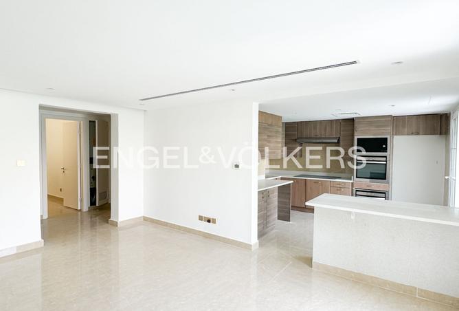 73091153 - Property Image 3