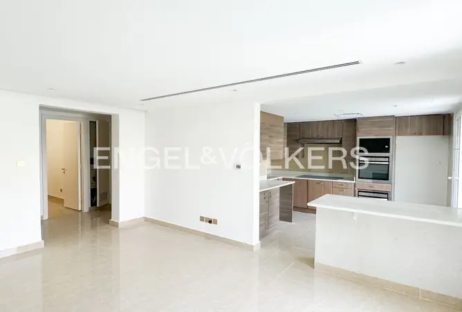 73091153 - Property Image 3