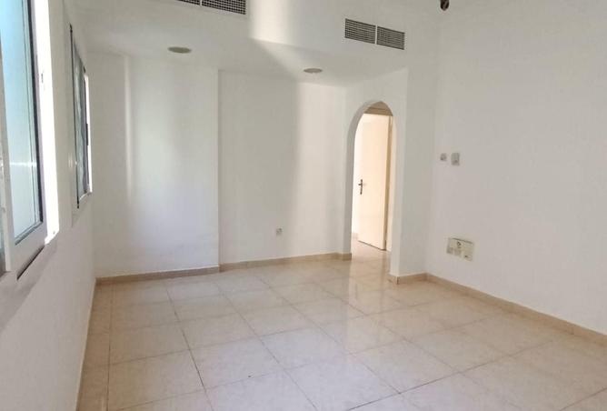 58166426 - Property Main Image