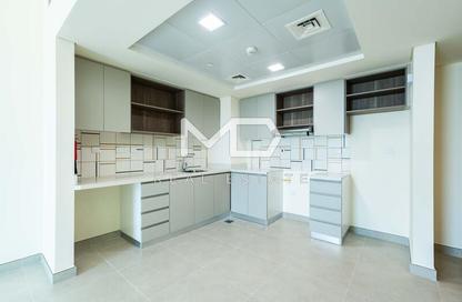 Apartment - 1 - 1 for rent in Reeman Living - Al Shamkha - Abu Dhabi
