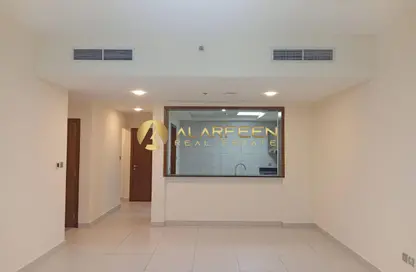 شقة - 2 غرف نوم - 3 حمامات للايجار في ساندوفال بارك ريزيدنس - منطقة 14 - قرية جميرا الدائرية - دبي