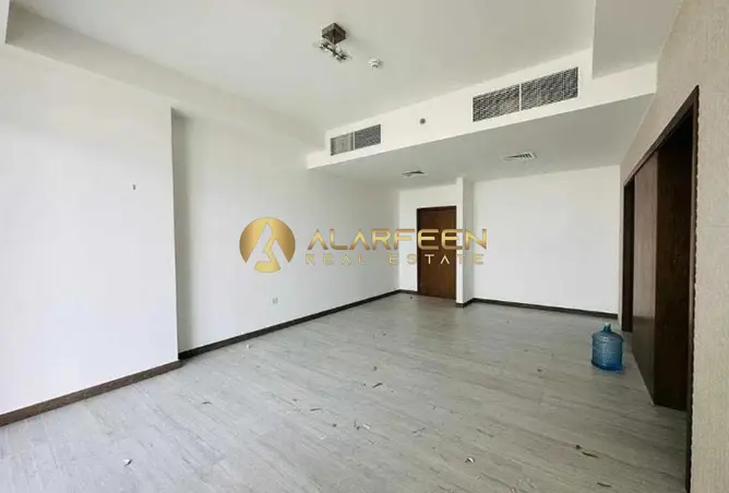 122003742 - Property Image 2