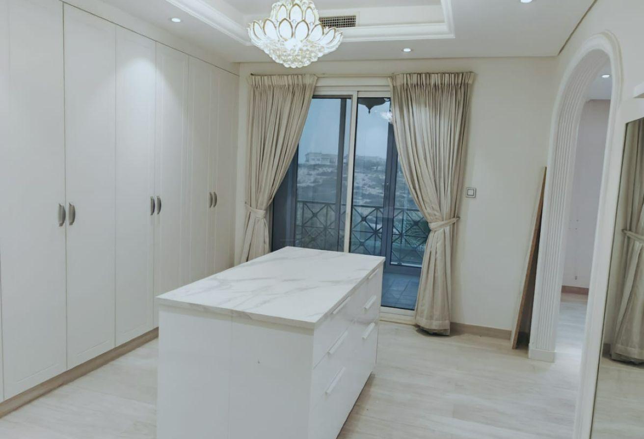 4BR Ready to Move Luxury Villa |Spacious Layout photo 14