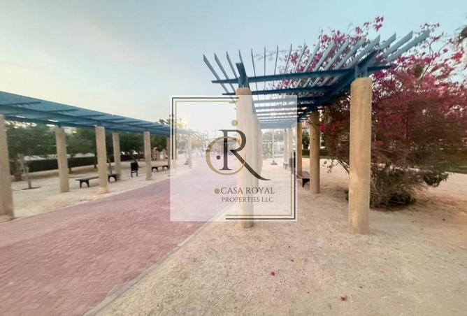 شقة بغرفة نوم واحدة بأسعار معقولة | شبه مؤثثة للإيجار في جي في تي