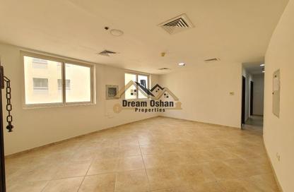 Apartment - 2 - 3 for rent in Al Thuraya Building - Dubai Silicon Oasis - Dubai