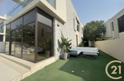 Villa - 5 Bedrooms - 6 Bathrooms for sale in Whitefield 1 - Whitefield - Damac Hills - Dubai