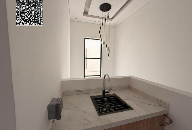 78972845 - Property Image 3