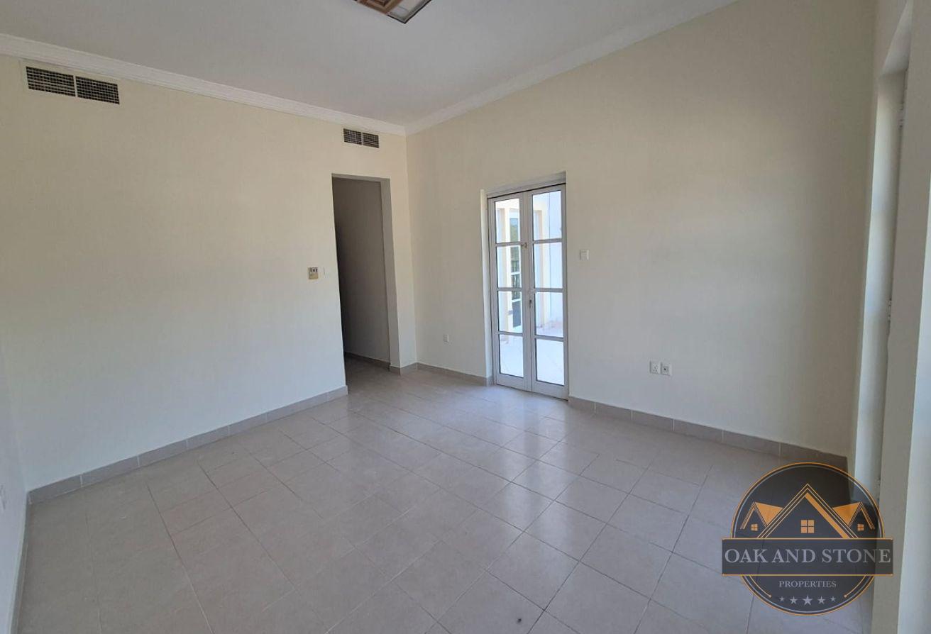 Vacant | 4BHK Villa + Maid's | Prime Location photo 15