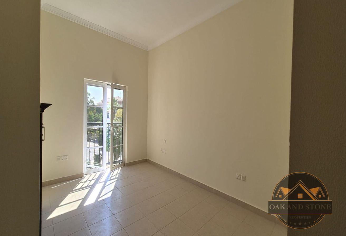 Vacant | 4BHK Villa + Maid's | Prime Location photo 17