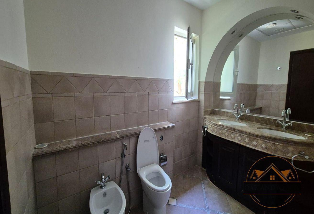 Vacant | 4BHK Villa + Maid's | Prime Location photo 24