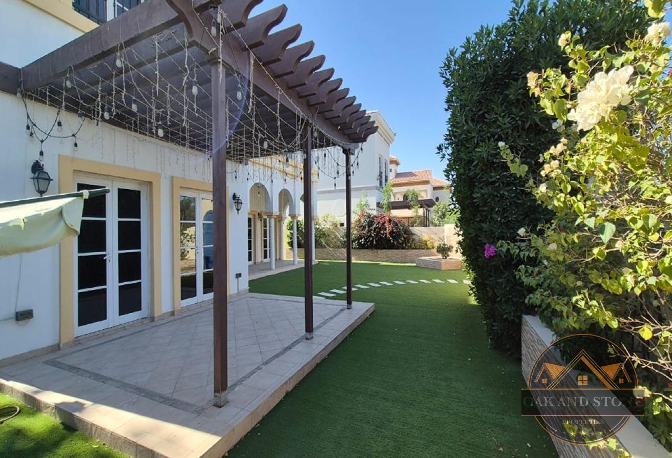 Vacant | 4BHK Villa + Maid's | Prime Location photo 7