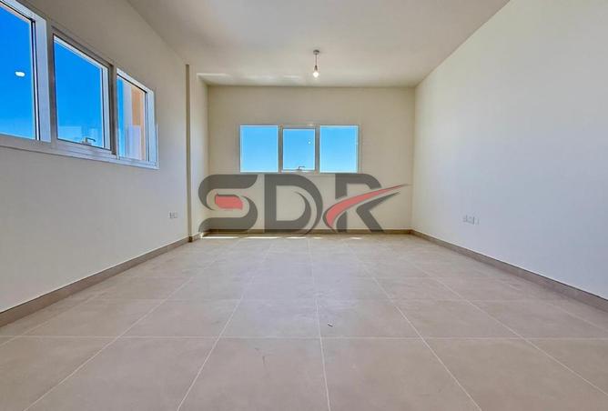 111405159 - Property Image 2