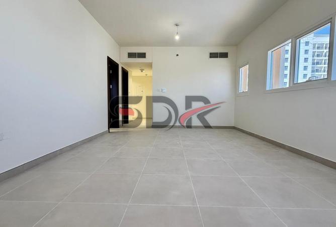 111405159 - Property Image 3