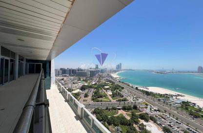 Penthouse - 5 Bedrooms - 6 Bathrooms for rent in Corniche Road - Abu Dhabi