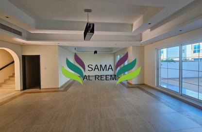 Villa - 4 - 5 for rent in Al Badaa Villas - Al Badaa - Dubai Villa - 4 - 5 for rent in Al Badaa Villas - Al Badaa - Dubai