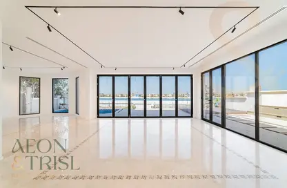 Villa - 5 Bedrooms - 5 Bathrooms for rent in Garden Homes Frond P - Garden Homes - Palm Jumeirah - Dubai