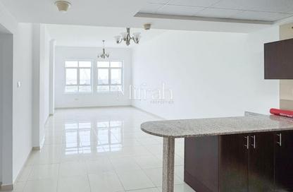 Apartment - 2 - 3 for rent in Al Rabia Tower - Majan - Dubai
