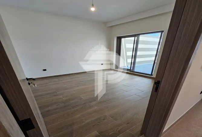 127041472 - Property Image 3