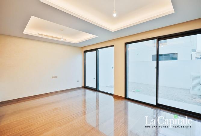 82798035 - Property Image 2