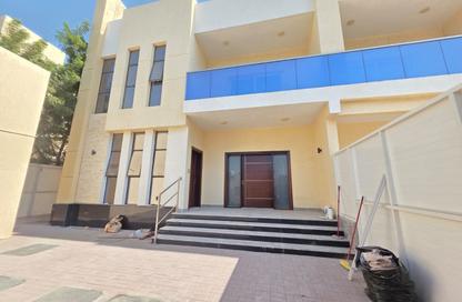 Villa - 6 - 7 for rent in Al Ghafia - Al Riqqa - Sharjah