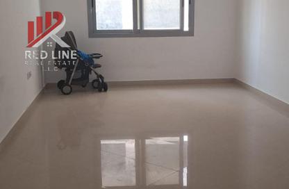 Apartment - 1 Bedroom - 2 Bathrooms for rent in New Al Taawun Road - Al Taawun - Sharjah