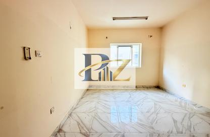 Apartment - Studio - 1 for rent in Fire Station Road - Muwaileh - Sharjah