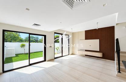Townhouse - 3 - 4 for sale in Greenwoods - Damac Hills - Dubai